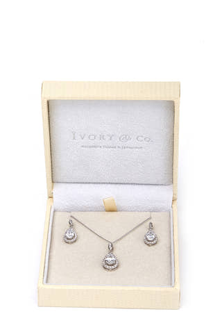 Belmont Pendant Set