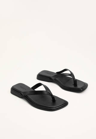 Izzy Sandal Flats