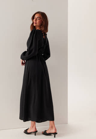 Flowy Maxi Dress