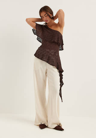 Asymmetric Frill Lace Top
