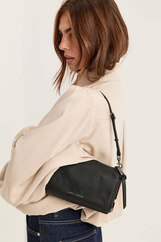 The Snapshot Shoulder