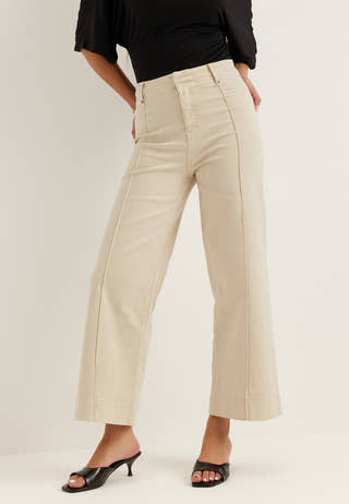 Cropped Front Seam Jeans