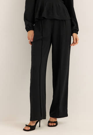 Crepe Front Seam Trousers Black