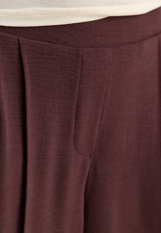 Crepe Front Seam Trousers