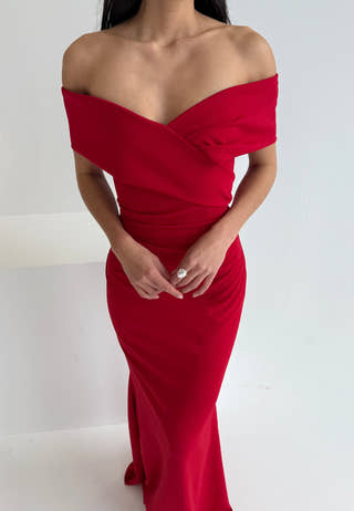 Off Shoulder Pleat Maxi Dress