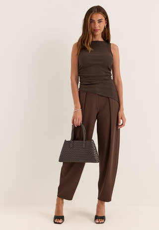 Soft Suit Barrel Pants Brown