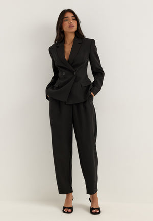 Mid Waist Barrel Trousers Black