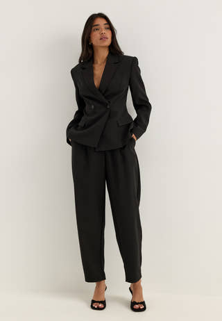 Mid Waist Barrel Trousers Black