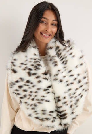 Lucky Fur Collar Multi