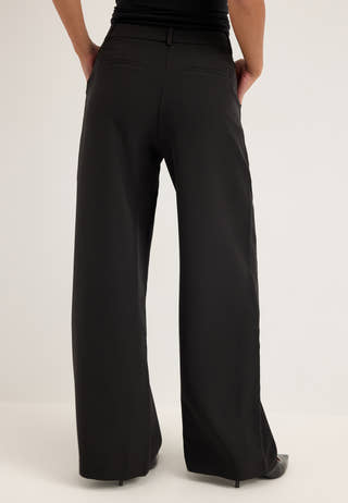 High Waist Pleated Trousers Black