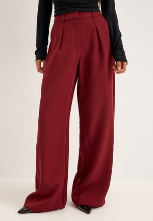 High Waist Pleated Trousers Red