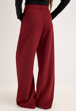 High Waist Pleated Trousers Red