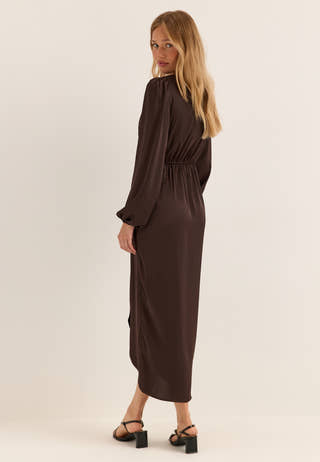 Viravenna L/S V-NECK ANKLE WRAP DRESS Brown