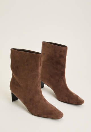 Square Toe Boot Brown