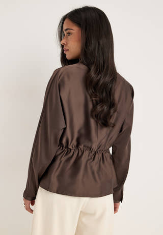 Yaspella Ls Funnel Neck Top Brown