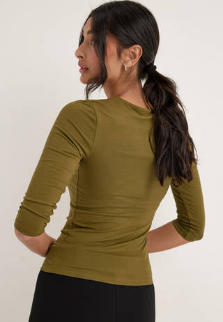 ¾ Sleeve V-Neck Top Green
