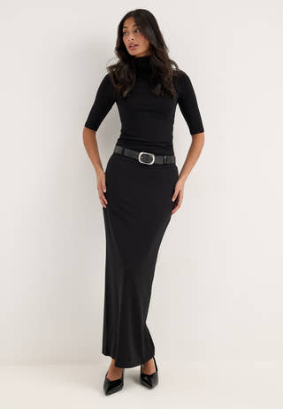 Longer Sleeve Turtleneck Top Black