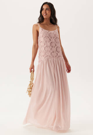 andrea-norrman-x-bubbleroom-crochet-bodice-maxi-dress-light-pink