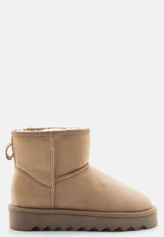 Short Boots