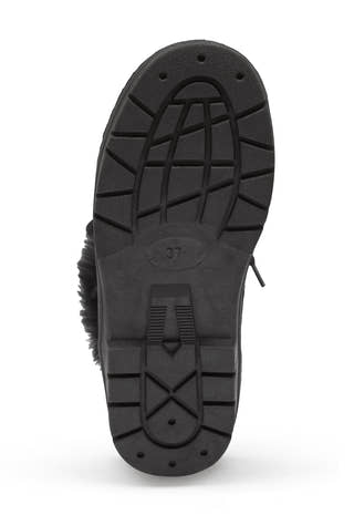 Breanna Snow Sneakers