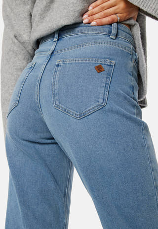 CC Straight Jeans