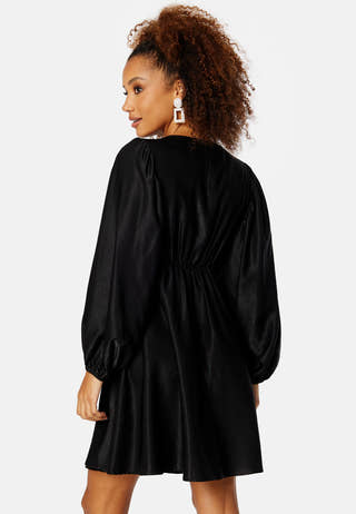 Charli Balloon Sleeve Dress