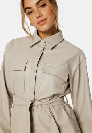 Connie PU Schacket