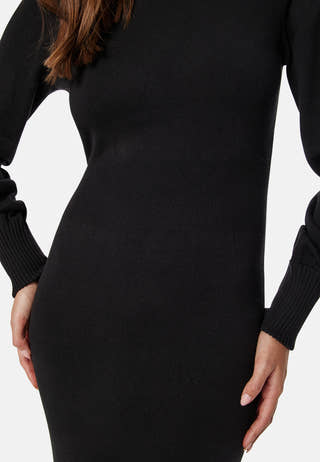 Fine Knitted Turtle Neck Dress