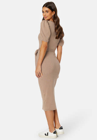 Linnelle knitted puff sleeve dress
