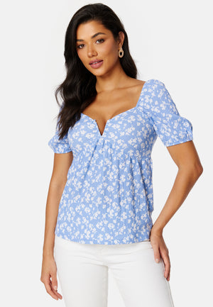 Manda puff sleeve top