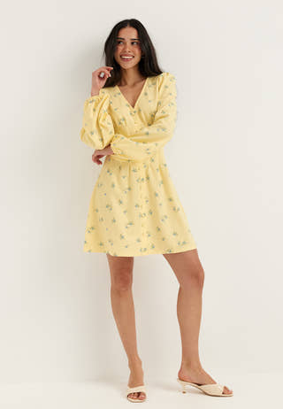 Mini Button Volume Sleeve Dress