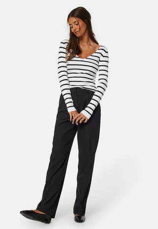 V-neck Knitted Top