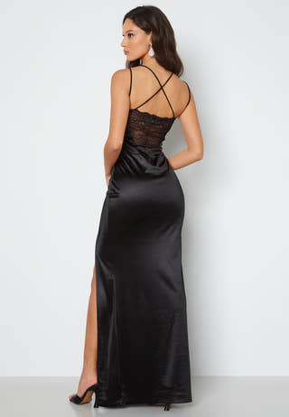 Farona Gown