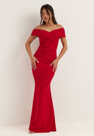 Off Shoulder Pleat Maxi Dress