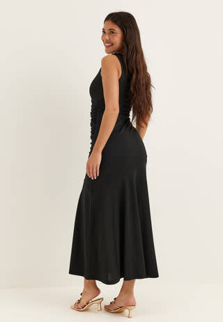 One shoulder dress