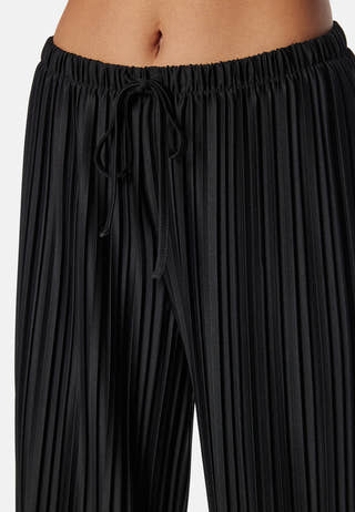 Pleated Wide Trousers
