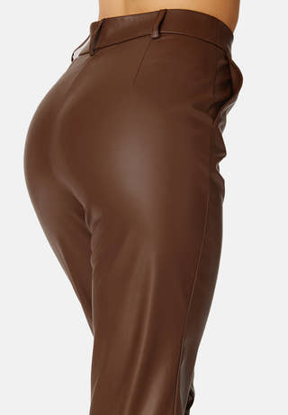 Prim PU trousers