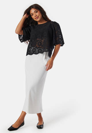 Round Neck Lace Blouse