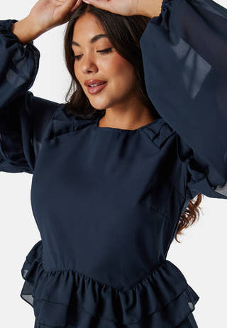 Round Neck Short Frill Dress