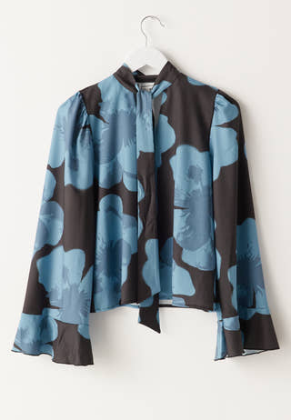 Scarf L/S Blouse
