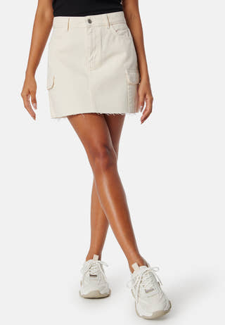 Short Cargo Denim Skirt