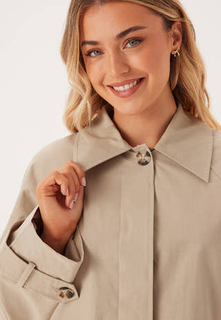 Short Raglan Jacket
