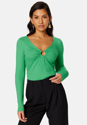Tiana top