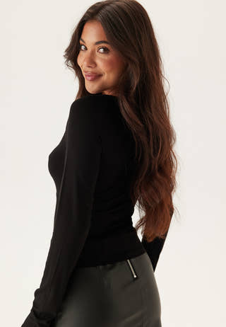 Twisted Long Sleeve Top