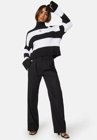 Label Chunky Sweater