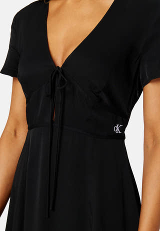 Short Sleeve Seaming Day Dress
