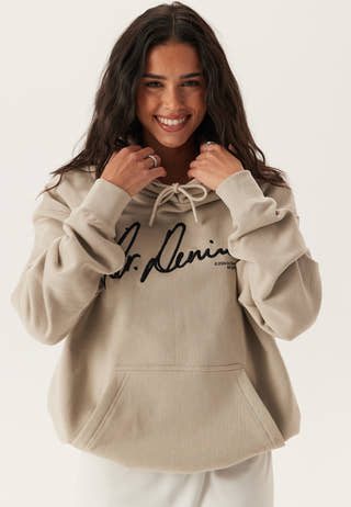 Damien Hoodie