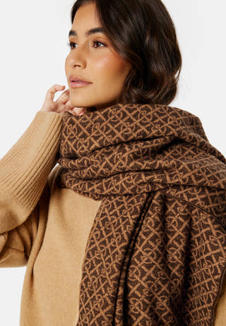 G Pattern Scarf