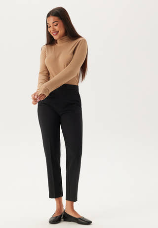 Slim Rib Turtleneck
