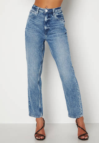 Mom Jeans